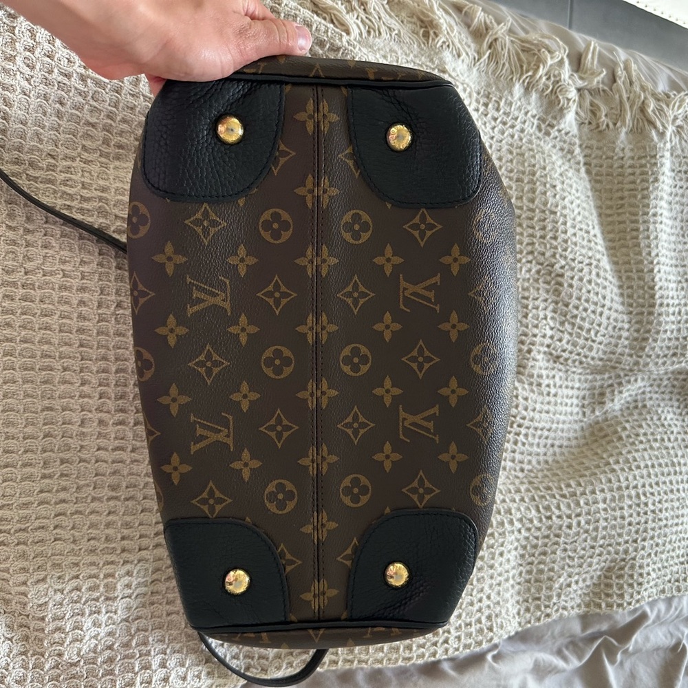 Louis Vuitton Monogram Retiro NM - Picture 3 of 13